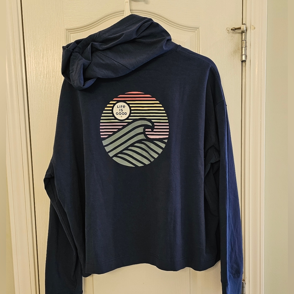 Life is Good women's long sleeve cropped crusher hoodie